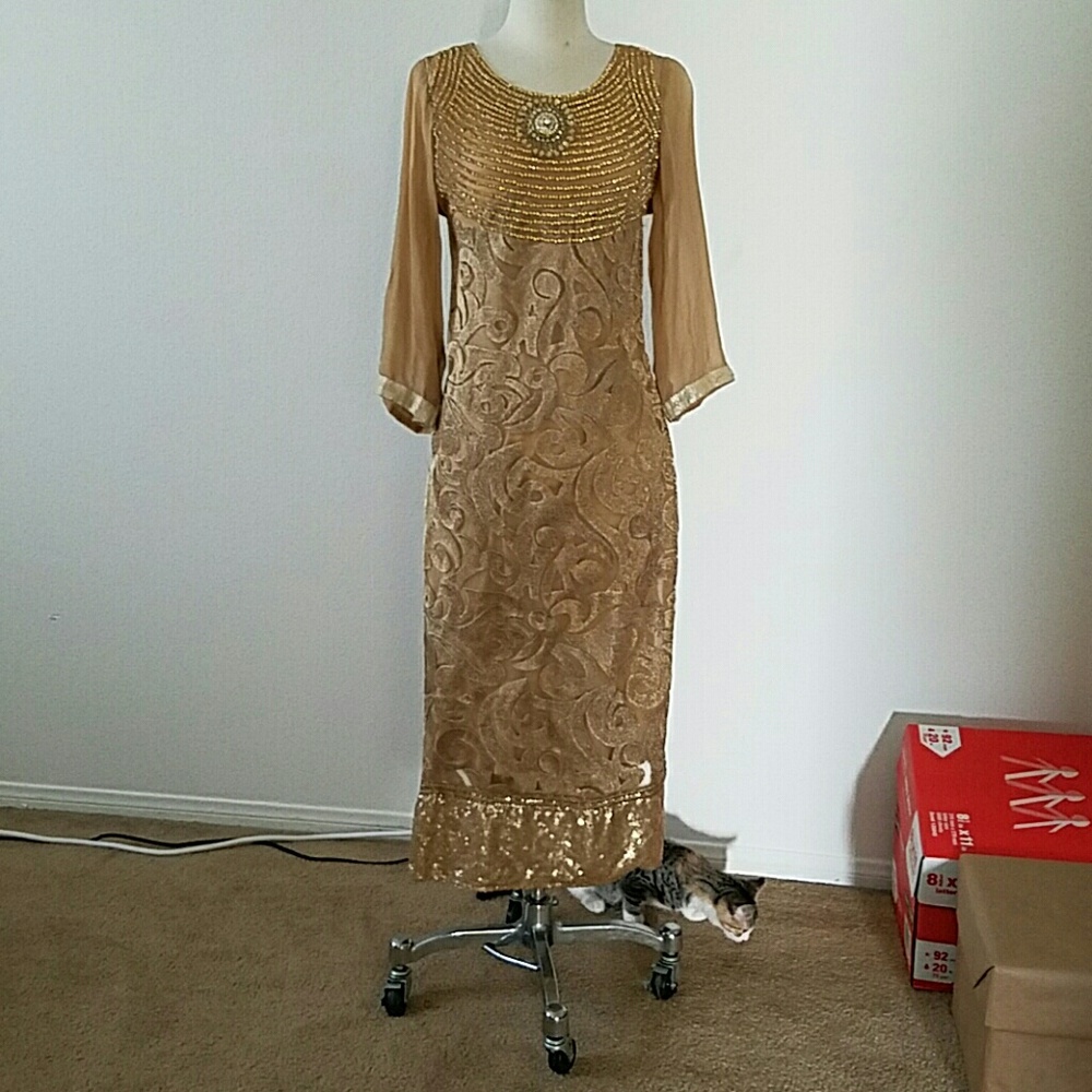 Golden Indian Shalwar Kameez - Picture 3 of 4